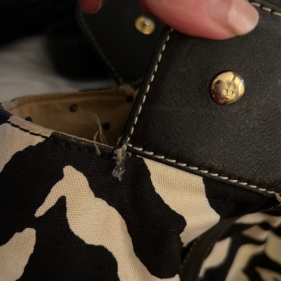 Kate spade zebra purse - Picture 11 of 11